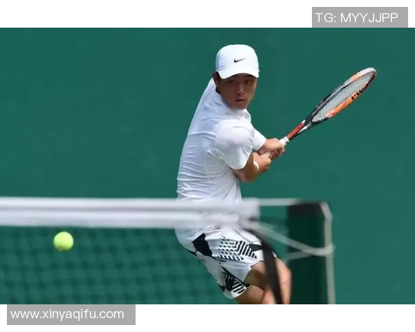 北京网球队的盯防策略揭秘：深度解析网球战术与团队协作